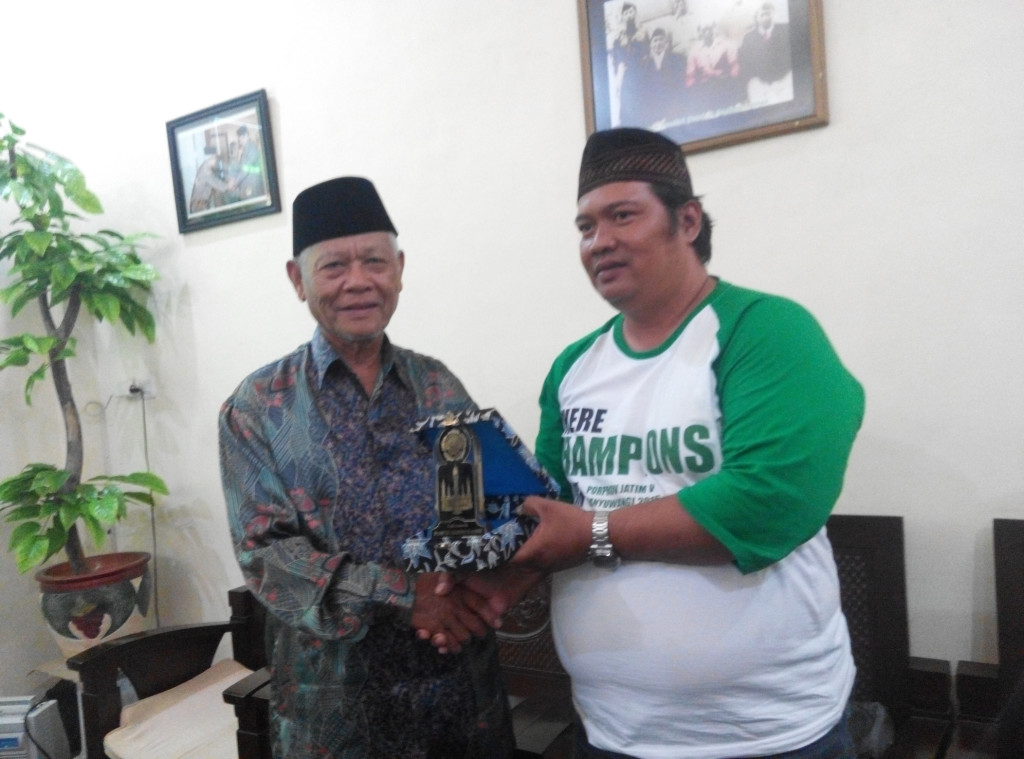 Ahmad Fathoni & Anto SP