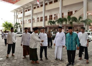 Jelang Akhir Tahun dan Era MEA, Wagub Jatim Kunjungi Ulama LDII di Ponpes Wali Barokah Kediri