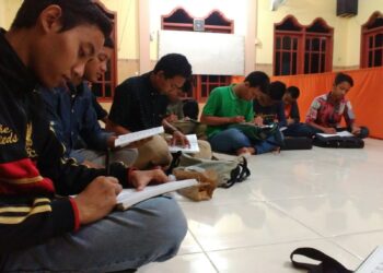 Gembleng Remaja dengan Pengajian Al-Quran dan Al-Hadits