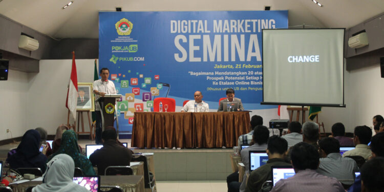 Seminar Digital Marketing yang diselenggarakan DPP LDII di Jakarta, Minggu (21/2/2016).
