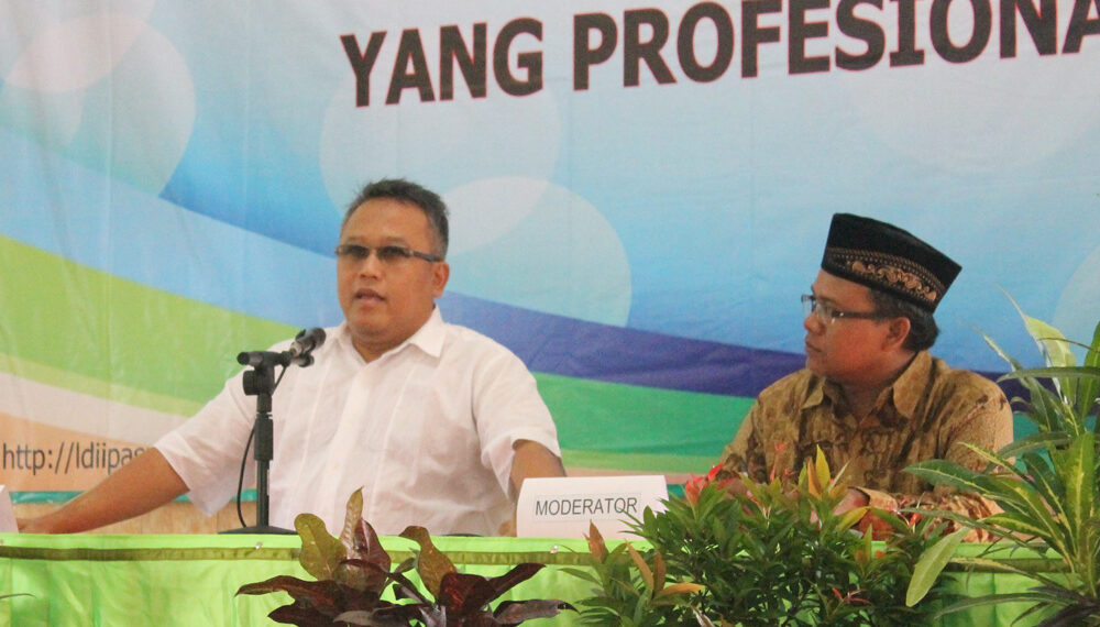 Wakil Bendahara DPW LDII Provinsi Jawa Timur Ir H Wildy Istimor saat memberikan pemaparan manajemen organisasi