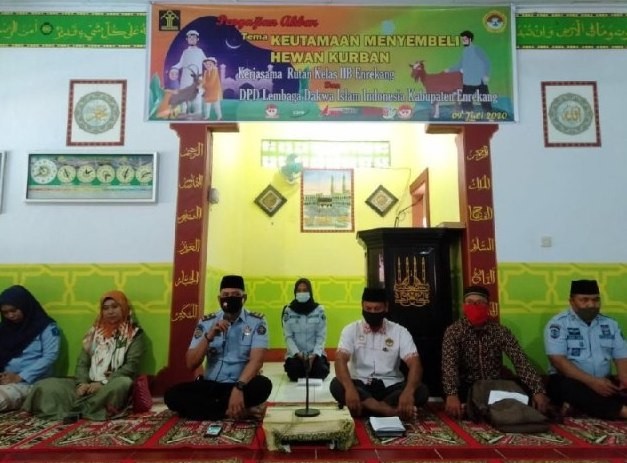 enrekanglapas | LDII JAWA TIMUR Sejumlah pengurus DPD LDII Kabupaten Enrekang bersama petugas Rutan Kelas IIB Enrekang mengikuti pengajian akbar di Masjid Rutan Enrekang Kamis 97 Foto Dok LINES