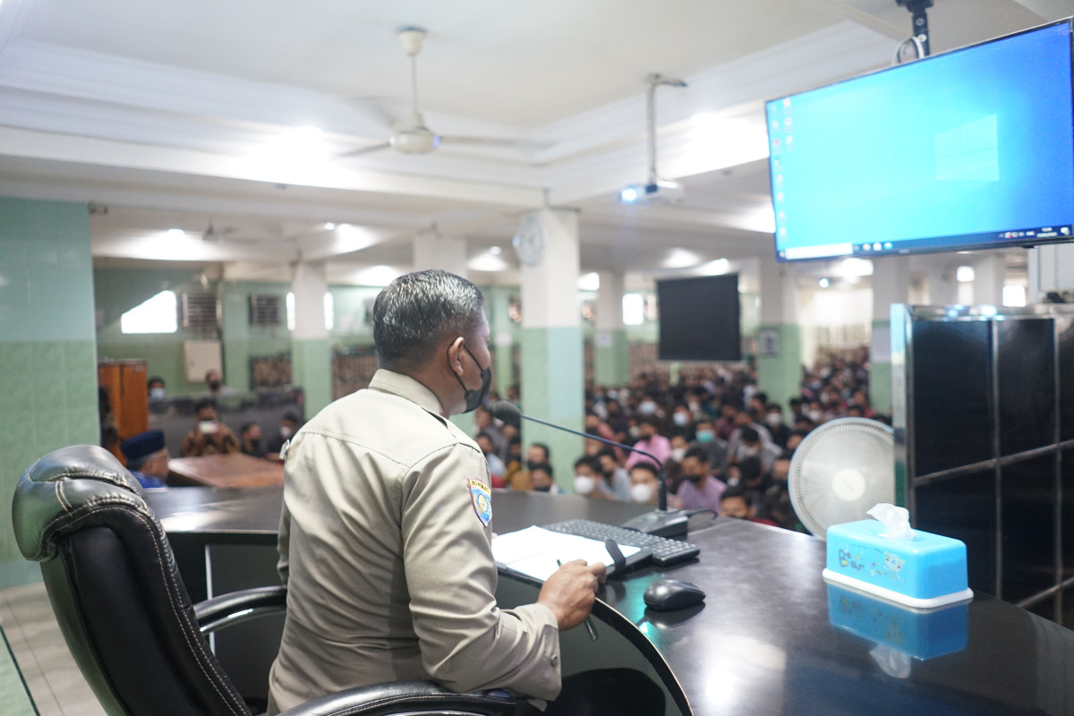 Pembekalan Kamtibmas sebagai pelengkap bekal agama yang dibawa santri ponpes, agar saat terjun ke masyarakat memiliki wawasan kebangsaan