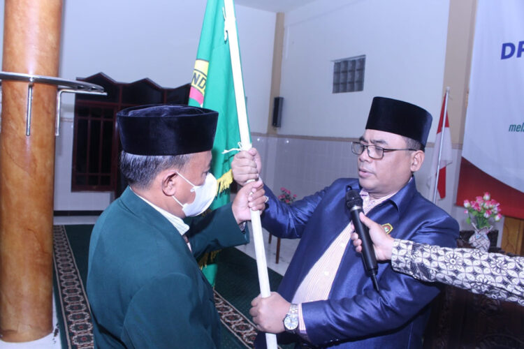 ketua dpw ldii jawa timur kh moch amrodji konawi kukuhkan pengurus dpd ldii kabupaten probolinggo | LDII JAWA TIMUR Ketua DPW LDII Jawa Timur KH Moch Amrodji Konawi mengukuhkan pengurus DPD LDII Kabupaten Probolinggo masa bakti 2021 2026 16 Maret 2022 Dok Lines Jatim
