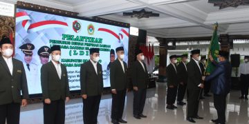 Proses pelantikan dan pengukuhan pengurus DPD LDII Kabupaten Mojokerto masa bakti 2022 2027 di Pendopo Graha Maja Tama Pemkab Mojokerto 1 April 2022 Dok Lines Jatim