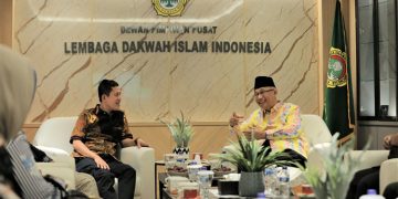 Ketua DPRD Kabupaten Banyuasin Sumatera Selatan Irian Setiawan beserta jajarannya berkunjung ke Kantor DPP LDII Patal Senayan Jakarta Selatan 9 Juni 2022 Dok LINES
