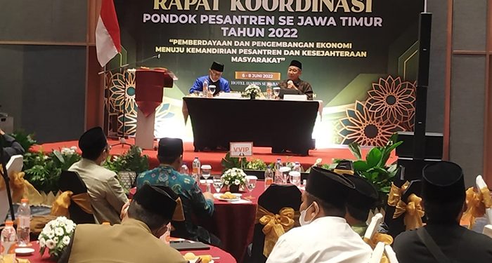 Rapat Koordinasi Pondok Pesantren se-Jawa Timur di Harris Hotel Surabaya, 6 Juni 2022. Dok: Kontributor KIM Jember.