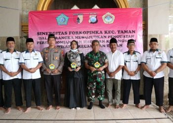 PC LDII Kecamatan Taman, Sidoarjo bersama Forkopimka mengadakan kegiatan bersama untuk penguatan perekonomian dan wawasan kebangsaan. Sasaran kegiatan adalah seluruh warga Kecamatan Taman, Sidoarjo.