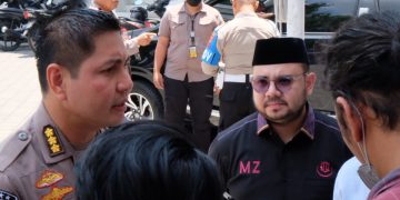 Ketua DPD LDII Kota Solo Muhammad Zain terima kunjungan silaturahim Pelaksana tugas Plt Kapolresta Solo Kombes Pol Alfian Nurrizal di Ponpes Budi Utomo Selasa 139 Dok LINES