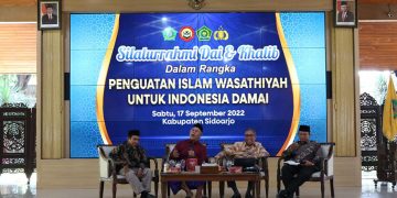 Silaturahim Dai Khatib dalam rangka Penguatan Islam Wasathiyah untuk Indonesia Damai di Pendopo Pemerintah Kabupaten Sidoarjo Sabtu 179 Kegiatan tersebut dipelopori Densus 88 Antiteror Mabes Polri dalam upaya mempersempit ruang gerak paham radikalisme dan terorisme Dok LINES