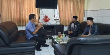 Ketua LDII Kota Kediri Agung Riyanto didampingi Sekretaris Lukman Efendi silaturahim ke kantor bakesbangpol Jumat 309 Dok LINES