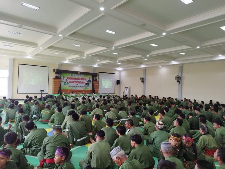 Buka Bimtal Persinas ASAD Lamongan, Bupati Yuhronur: Pesilat Jangan Mudah Diadu Domba