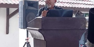 Ketua DPD LDII Gresik KH Abdul Muiz Zuhri sekaligus sebagai anggota FKUB menjelaskan tentang pentingnya menjaga kerukunan umat beragama  Kamis 2411 Dok LINES