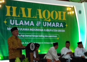 Majelis Ulama Indonesia (MUI) Kabupaten Gresik, menggelar "Halaqah Ulama dan Umara" bertempat di aula Masjid Agung Gresik (MAG), Sabtu (10/12). Foto: LINES.