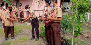 Hari Pramuka Sedunia atau Hari Kepanduan Sedunia diperingati tiap 22 Februari Tanggal diambil dari hari lahir pendiri gerakan kepramukaan dunia Jenderal Robert Baden Powell 166 tahun lalu tepatnya 1987