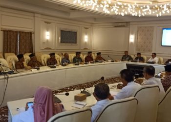 Forum Komunikasi Pimpinan Daerah (Forkompimda) dan Majelis Ulama Indonesia (MUI) Pamekasan, Jawa Timur mengajak ormas-ormas Islam termasuk LDII bersinergi mencegah masuknya paham menyimpang pada kegiatan Forum Group Discussion (FGD) yang dilaksanakan di Ruang Wahana Bina Praja, Kantor Bupati Pamekasan, Rabu (1/2).