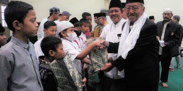DPD LDII Kota Surabaya adakan acara santunan anak yatim pada Minggu 94 di Aula Pondok Pesantren Sabilurrosyiddin Surabaya Dok  Lines