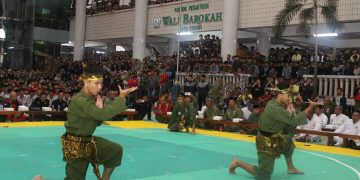 Pesilat tampil di pembukaan Kejurprov Remaja PERSINAS ASAD Jatim di Ponpes Wali Barokah Kediri Rabu 146 Dok LINES