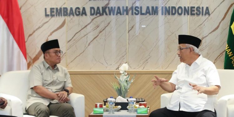 Jubir Menhan Dahnil Anzar Simanjuntak saat berkunjung ke DPP LDII, Jumat (7/7). Dok: LINES.