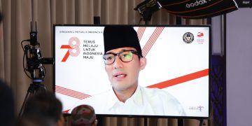 Menteri Pariwisata dan Ekonomi Kreatif Republik Indonesia Sandiaga Uno menjadi pembicara kunci di webinar Sharia Creative Entrepreneurship yang digelar oleh DPP LDII Sabtu 297 Dok LINES