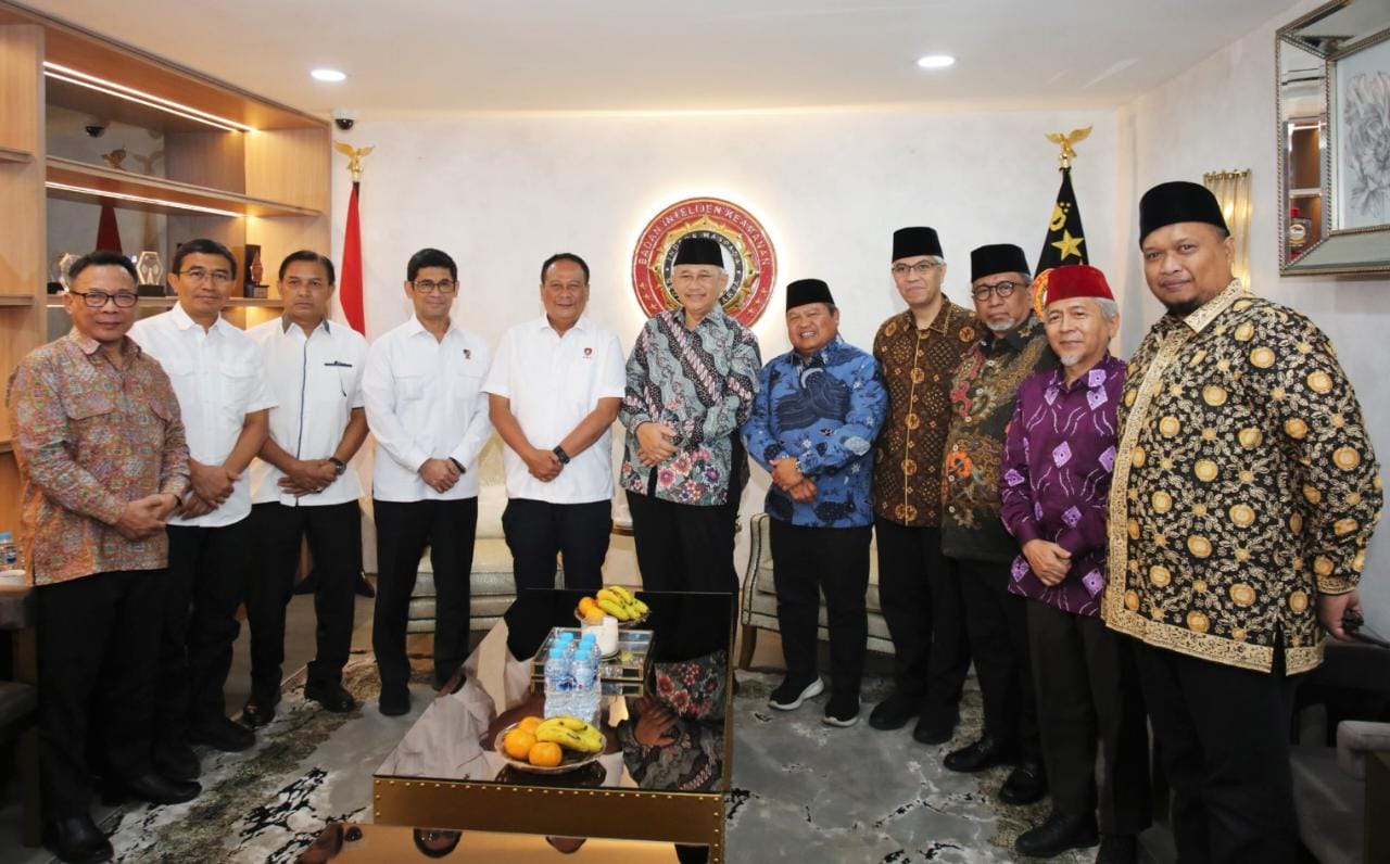Jajaran DPP LDII bersama Baintelkam Polri. Dok: LINES.