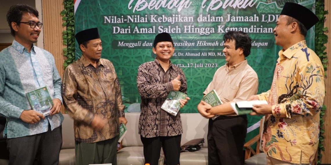 Peluncuran buku tentang nilai nilai kebajikan yang ada dalam jamaah LDII di Sadjoe Cafe  Resto Jakarta Selatan pada Senin 177 Dok LINES