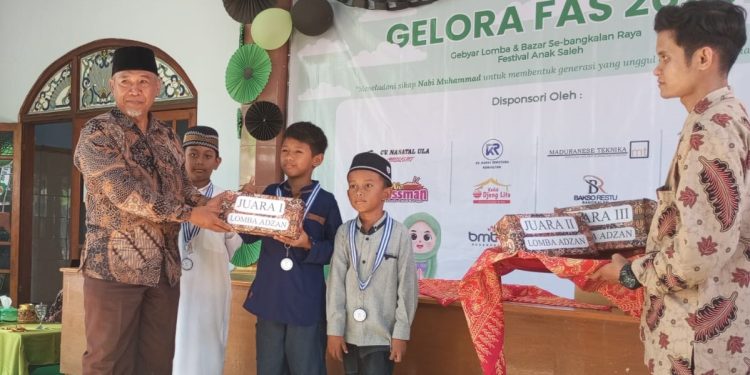 DPD LDII Bangkalan menggelar Festival Anak Saleh (FAS) & Bazaar di halaman Masjid Sabilul Muttaqin, Junok, Bangkalan, pada Minggu (1/10). Dok: LINES.