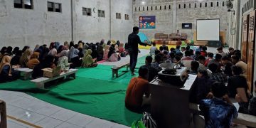 Pemuda dari PC LDII Kecamatan Badas gelar Pengajian remaja di malam pergantian tahun Minggu 3112 di Masjid Nasrulloh Sumber Agung Dok LINES
