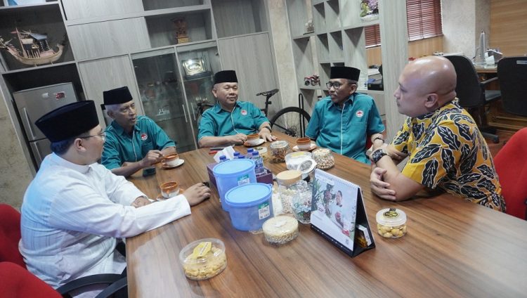 Pengurus Provinsi Pengprov Persinas ASAD Jawa Timur Jatim menemui Kepala Biro Administrasi Pimpinan Setda Provinsi Adpim Setdaprov Pulung Chausar pada Selasa 75 Dok LINES