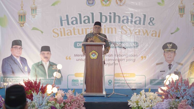 Ketua DPW LDII Jatim KH Moch Amrodji Konawi menghadiri Silaturahim Syawal yang diselenggarakan DPD LDII Lamongan pada Minggu 204 Dok LINES