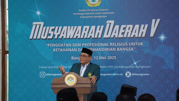 Ketua DPW LDII Jawa Timur KH Moch Amrodji Konawi mengapresiasi kinerja DPD LDII Bangkalan yang selama ini aktif menjalin silaturahim dan bersinergi dengan pemerintah daerah para ulama tokoh masyarakat serta organisasi kemasyarakatan Islam lainnya Dok LINES