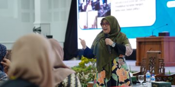 Ketua DPP LDII Bidang Pemberdayaan Perempuan dan Kesejahteraan Keluarga PPKK Siti Nurannisaa Paramabekti menekankan pentingnya aturan dan kebijakan yang jelas sebagai landasan pencegahan terjadinya kekerasan di lingkungan sekolah maupun pesantren Dok LINES