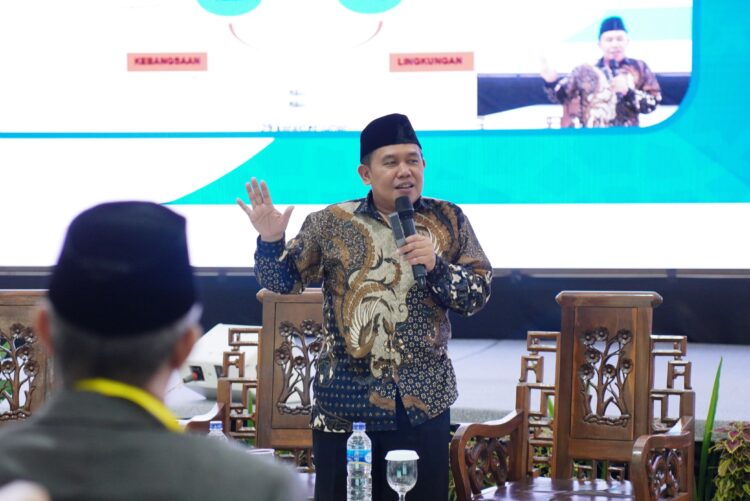 Pengurus Departemen Pengabdian Masyarakat Penamas DPP LDII Thonang Effendi menyampaikan bahwa pembentukan karakter bisa menjadi pondasi terciptanya lingkungan pendidikan yang aman nyaman dan menyenangkan Dok LINES