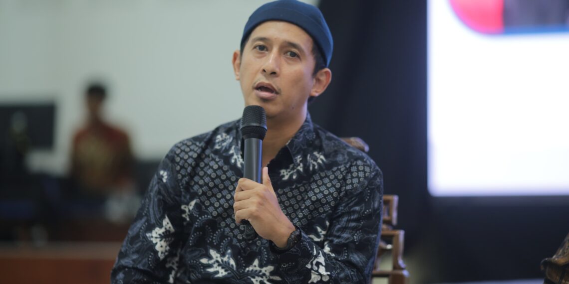 dokter spesialis kejiwaan, Riko Lazuardi, menekankan pentingnya kesigapan satuan pendidikan dalam menangani dampak psikologis kekerasan, termasuk kekerasan seksual dan perundungan. Dok: LINES.