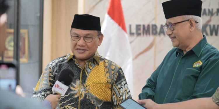 Anggota Komisi V DPR RI, Hanan A. Rozak, melakukan kunjungan kerja ke Kantor DPP LDII, Jakarta, pada Jumat (20/6). Dok: LINES.