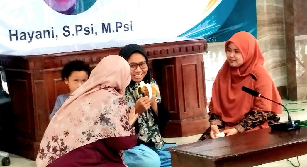 DPD LDII Kabupaten Sidoarjo dengan menggelar workshop bertema Strategi Membangun 29 Karakter Luhur dalam Keluarga bagi Tenaga Bimbingan dan Konseling Minggu 255 di Aula Al Barokah Pondok Pesantren Sruni Sidoarjo Dok LINES