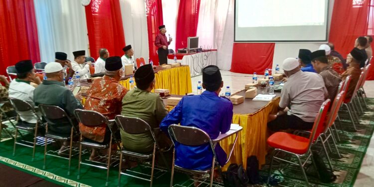 DPD LDII Lamongan melaksanakan studi tiru ke DPD LDII Magetan terkait mekanisme hibah tanah dari perorangan kepada badan hukum yayasan, pada pada Sabtu (31/5). Dok: LINES.