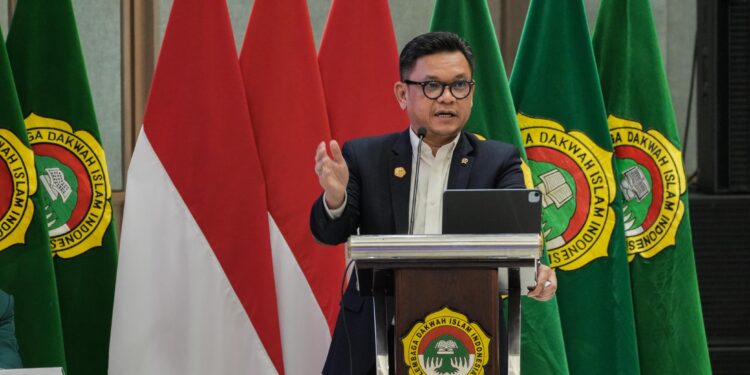 Sekolah Virtual Kebangsaan (SVK) menghadirkan Gubernur Lemhannas RI, TB. Ace Hasan Syadzily. Dok: LINES.