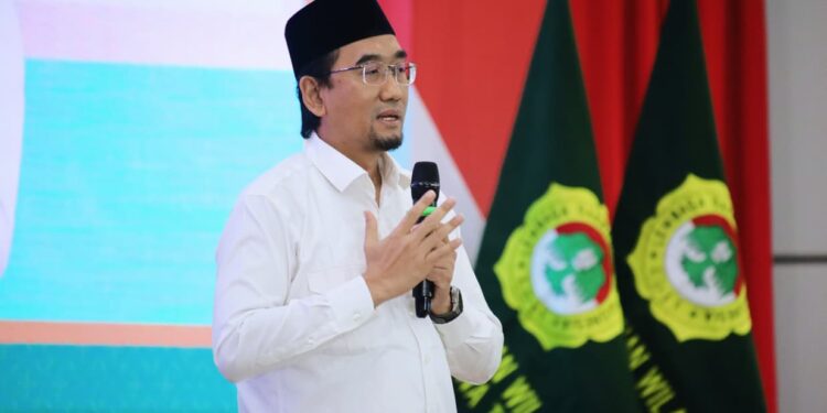 Rektor Universitas Brawijaya Malang Prof. Widodo menilai delapan program pengabdian LDII merupakan bukti keseriusan LDII untuk berperan aktif dalam membentuk civil society, Sabtu (30/8). Dok: LINES.
