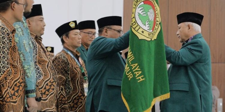 Moch. Amrodji Konawi kembali terpilih secara aklamasi sebagai Ketua DPW LDII Jatim periode 2025-2030, Minggu (31/8). Dok: LINES.