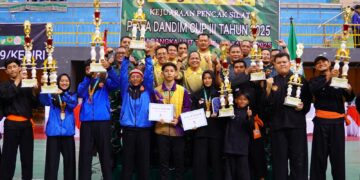 Santri Pondok Pesantren Wali Barokah PPWB berhasil menorehkan prestasi gemilang pada Kejuaraan Pencak Silat Dandim 0809 Kediri Cup III Tahun 2025 Foto Dok LINES Kediri