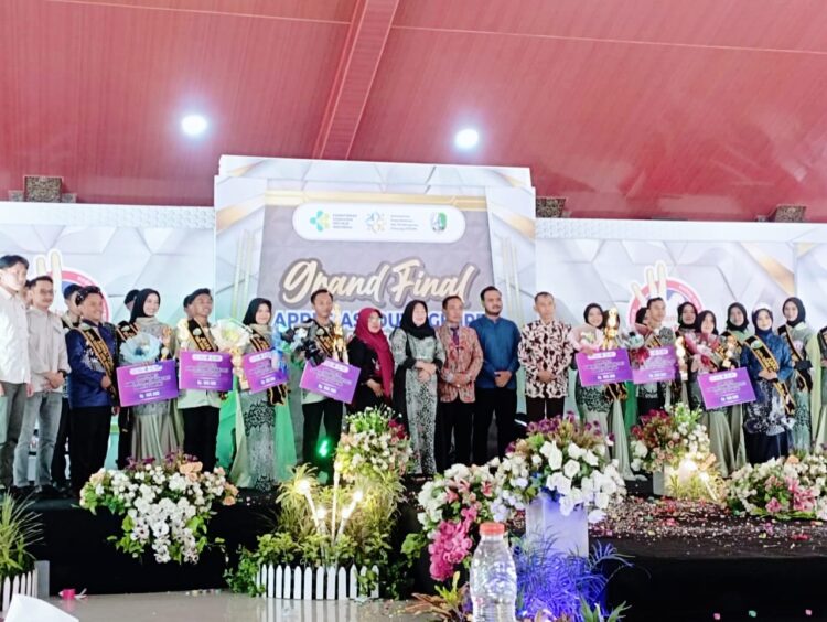 Generasi muda LDII asal Sampang Farah Tuhfah Alfiyah meraih Juara 1 Duta Generasi Berencana (GenRe) 2025 di Pendopo Kabupaten Sampang, Minggu (5/10). Dok: LINES.