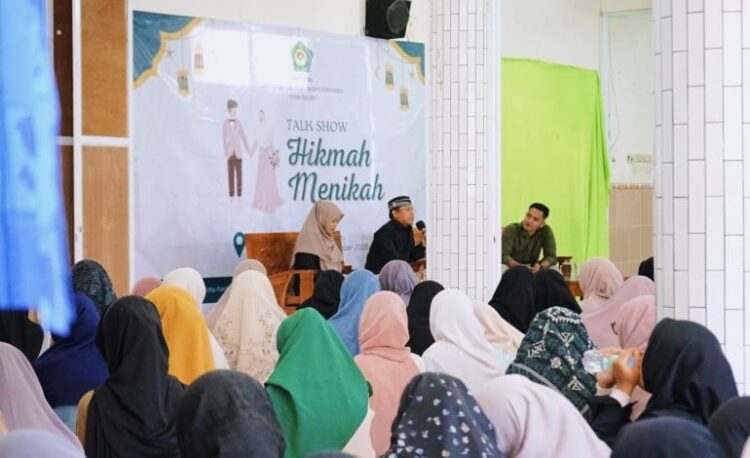 Dalam upaya membekali generasi muda Pemuda LDII Kota Kediri menggelar talk show bertajuk Hikmah Menikah di Aula Pondok Pesantren Nurul Huda Al Manshurin Minggu 1910 Dok LINES