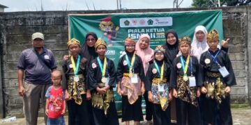 Generasi muda LDII yang tergabung dalam Persinas ASAD Kabupaten Kediri sukses menyabet enam medali emas dan satu perak dalam Turnamen Pencak Silat Piala Ketua Ikatan Sarjana Nahdlatul Ulama ISNU Kabupaten Kediri Dok LINES Kediri