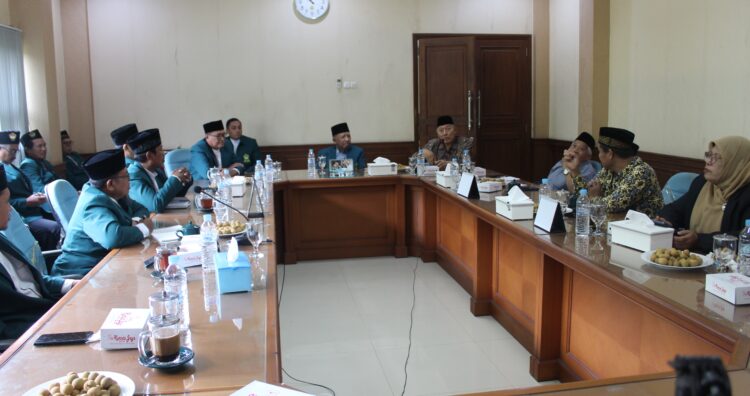FKUB dan LDII Gresik Perkuat Sinergi Lintas Agama untuk Jaga Kerukunan Sosial