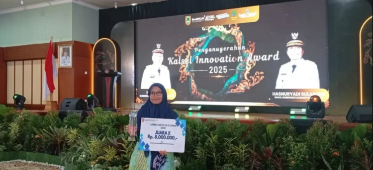 Alorisa Tirta bersama timnya meraih Juara 2 Lomba Karya Tulis Ilmiah LKTI tingkat Provinsi Kalimantan Selatan 2025 Foto Dok LINES