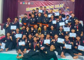 PERSINAS ASAD menjadi menjadi juara umum Kejuaraan Pencak Silat Piala Bupati Kediri 2025 dengan meraih delapan medali emas. Foto: Dok. LINES Kediri