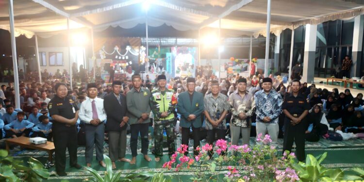 PC LDII Sumobito dan Mojoagung mengajak kalangan muda mengisi malam pergantian tahun dengan pengajian. Acara tersebut digelar di Masjid Al Mujtahid, Kecamatan Sumobito, Jombang. Dok: LINES.