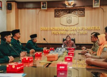 DPW LDII Jawa Timur saat bersilaturahim ke Dinas Komunikasi dan Informatika (Diskominfo) Provinsi Jawa Timur, Selasa (20/1). Foto: Dok. LINES Jatim