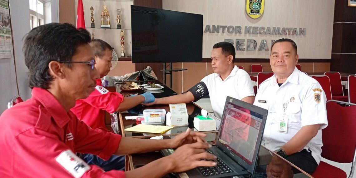 PMI Kecamatan Pedan Kabupaten Klaten menggelar donor darah pada Rabu 141 di Aula Kecamatan Pedan Foto Dok LINES Klaten